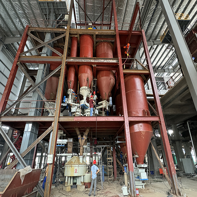 खरीदें पूरी तरह से स्वचालित 80Tpd ग्लास बैच प्लांट, कच्चे माल के मिश्रण के लिए टावर प्रकार के साथ online manufacture